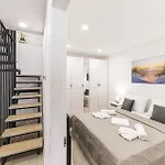 Nyaraló Cozy In Lećevica